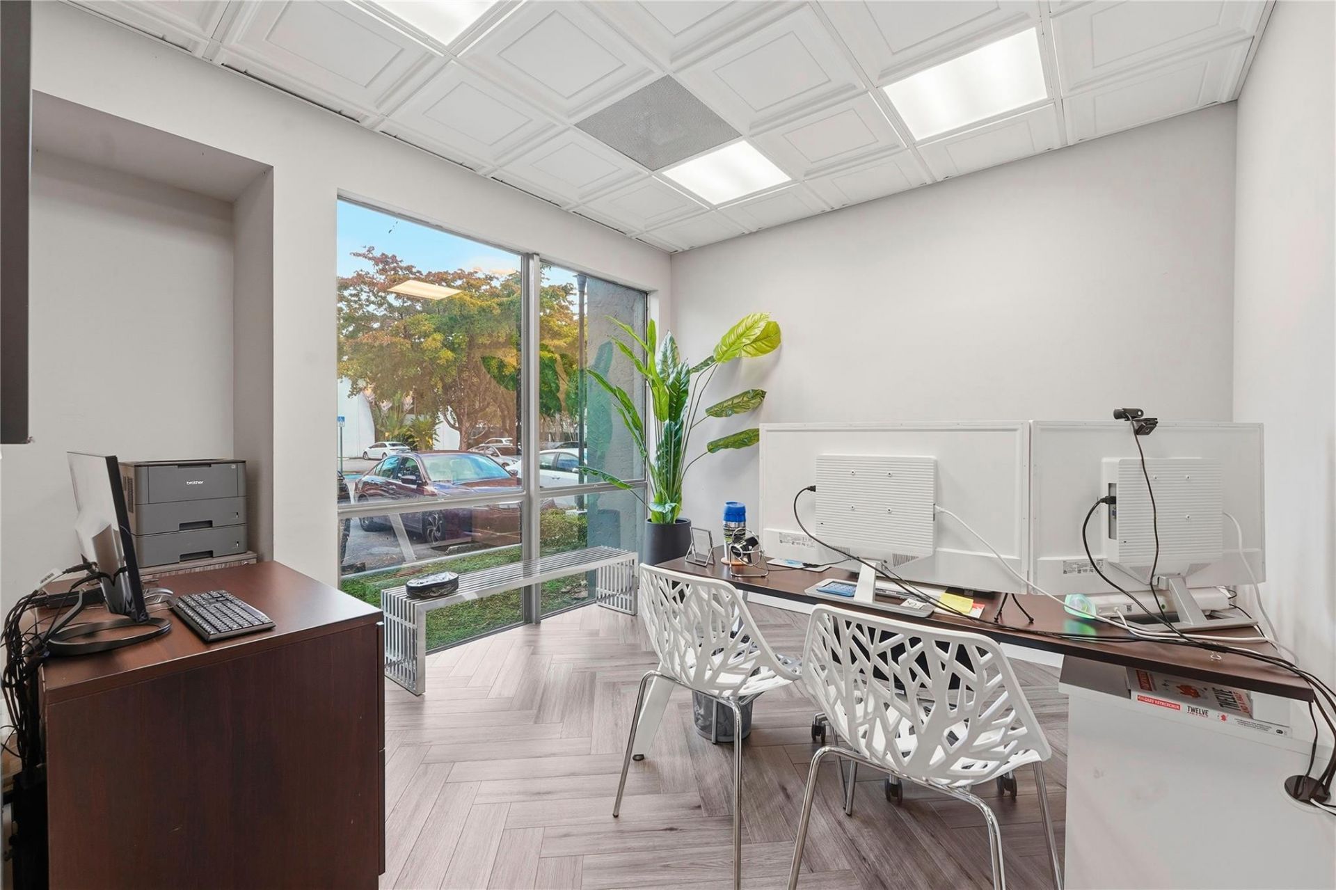 520 NW 165th Street Road, Miami, FL 33169 Photo