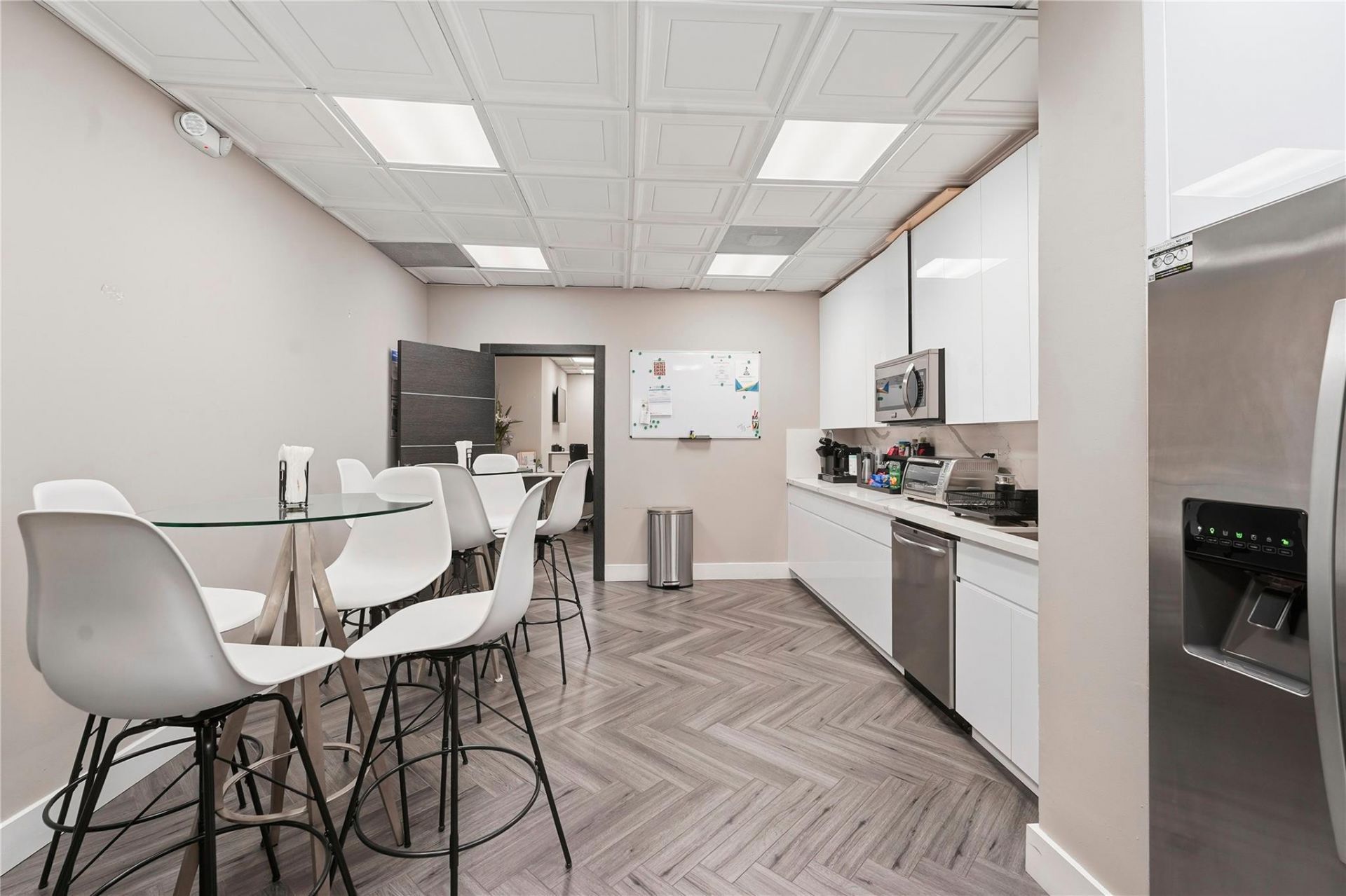 520 NW 165th Street Road, Miami, FL 33169 Photo