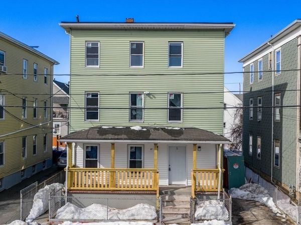 27 Nelson St, New Bedford, MA 02744