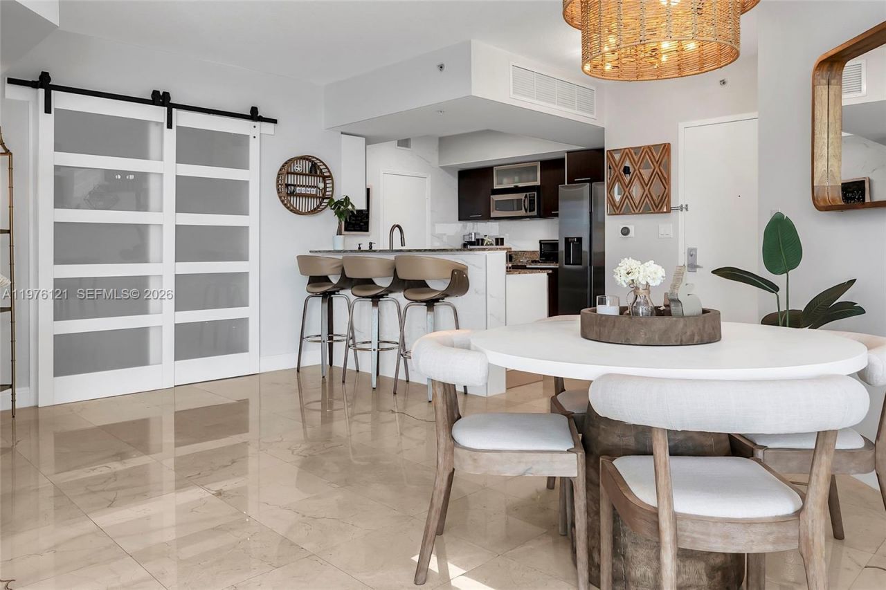 9066 SW 73rd Ct , Unit 910, Miami, FL 33156 Photo