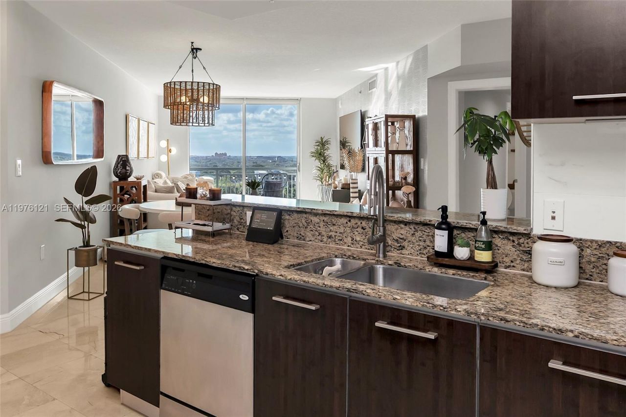 9066 SW 73rd Ct , Unit 910, Miami, FL 33156 Photo