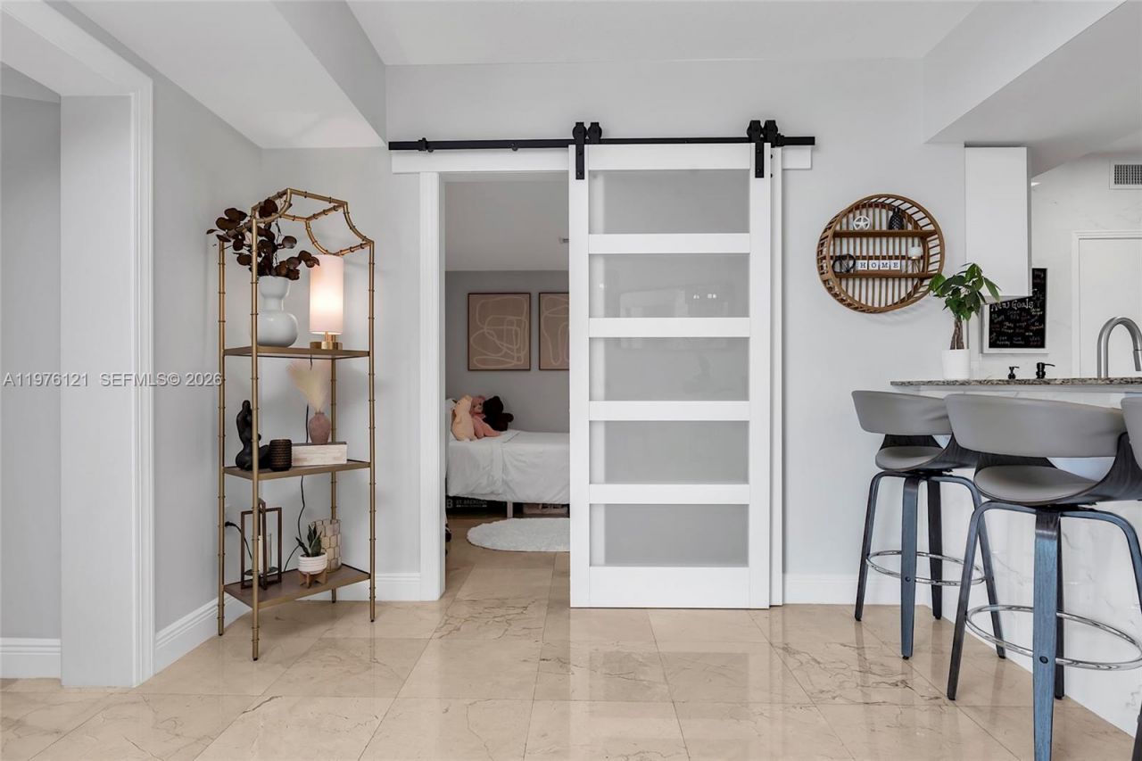 9066 SW 73rd Ct , Unit 910, Miami, FL 33156 Photo