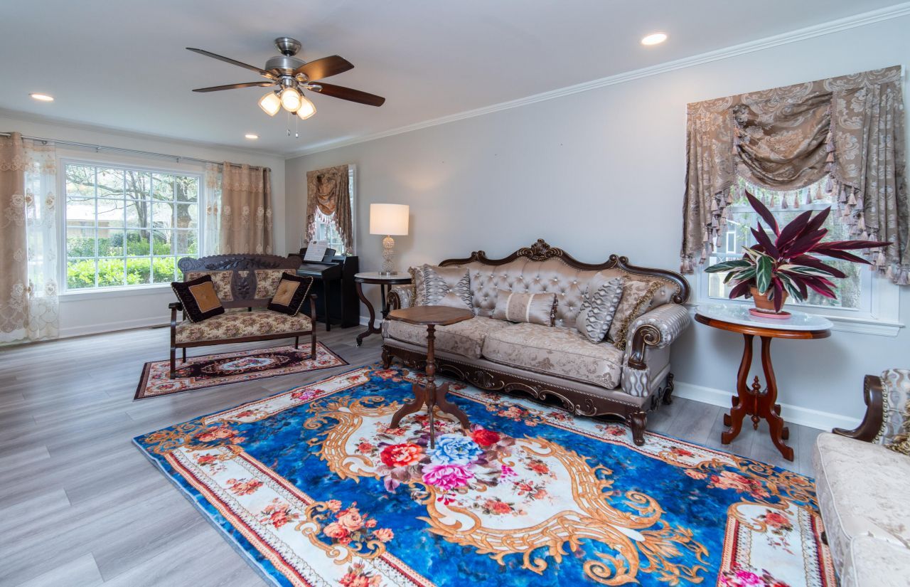 104 Race Club Road Photo 13