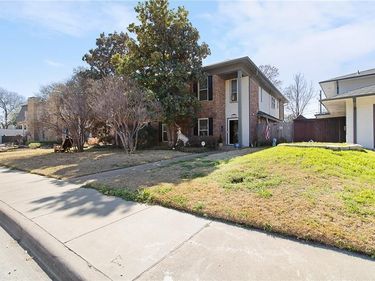 4988 Thunder Road, Dallas, TX 75244