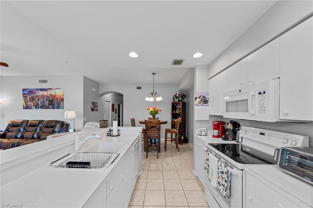 21341 Lancaster Run, Unit 415, Estero, FL 33928 Photo