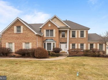 325 SHELBOURNE LANE , PHOENIXVILLE, PA 19460