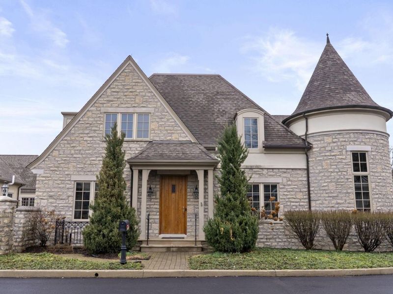 3414 Loire Lane, Columbus, OH 43221 Photo 1