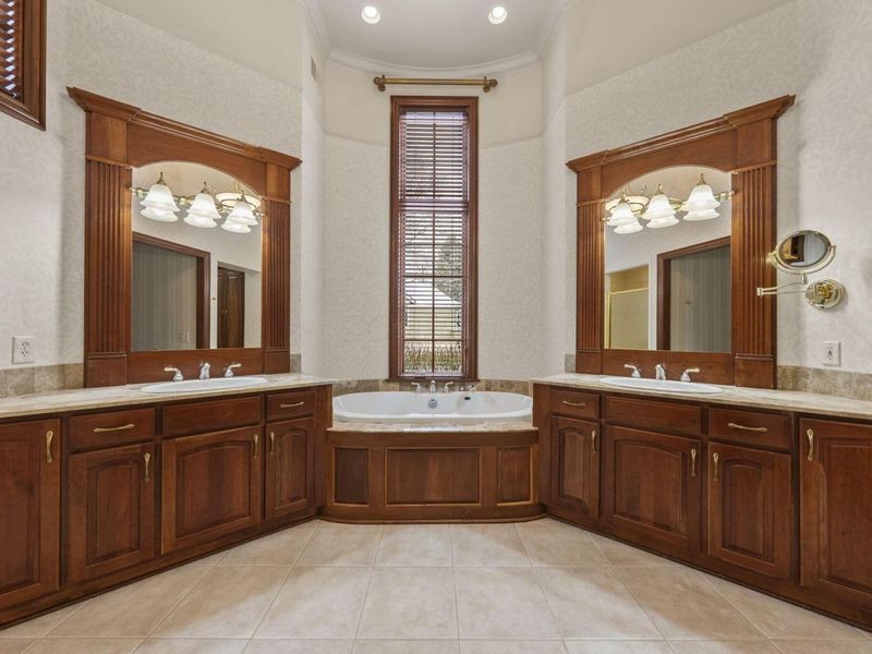 3414 Loire Lane, Columbus, OH 43221 Photo 23