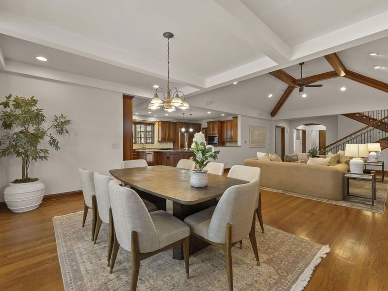 3414 Loire Lane, Columbus, OH 43221 Photo 8