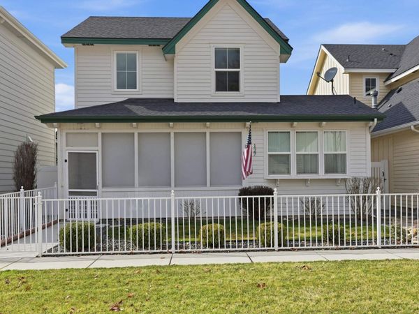 127 Mathie, Eagle, ID 83616