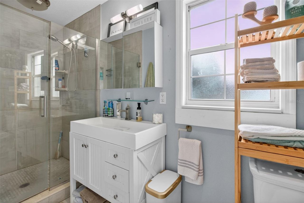 322 47th Street N, Saint Petersburg, FL 33713 Photo