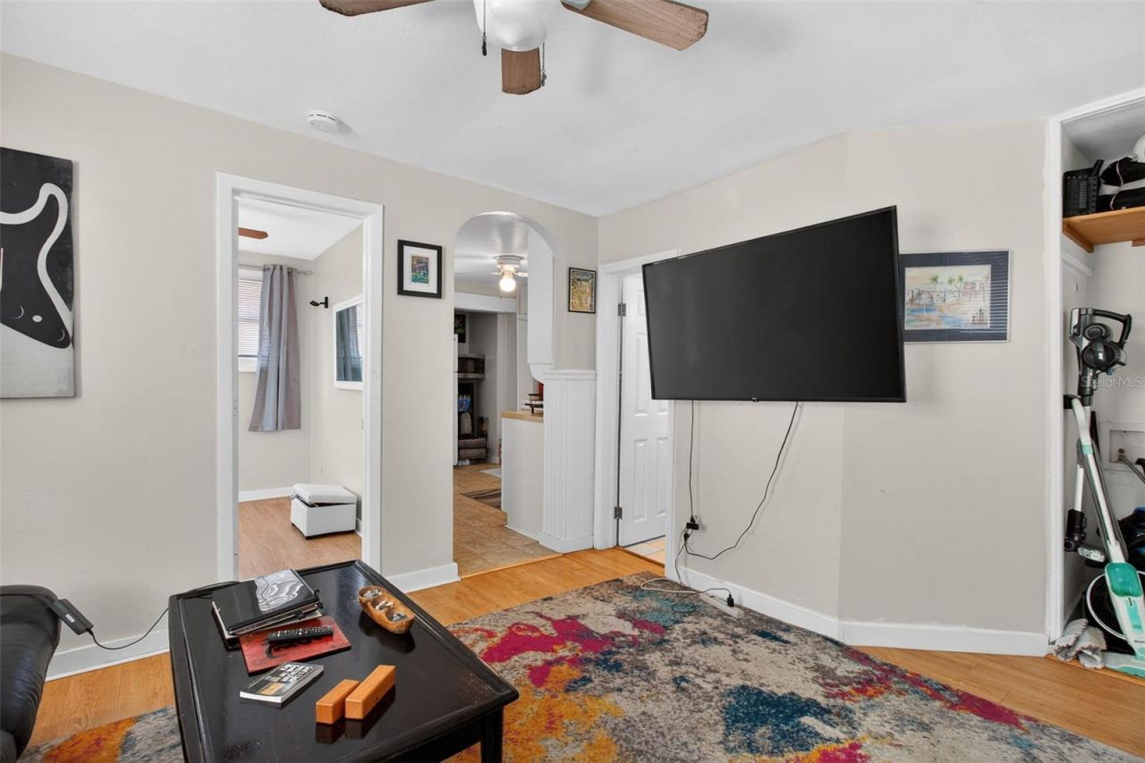 322 47th Street N, Saint Petersburg, FL 33713 Photo