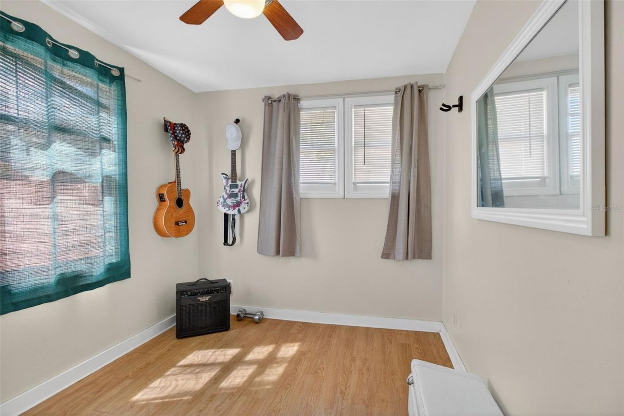 322 47th Street N, Saint Petersburg, FL 33713 Photo