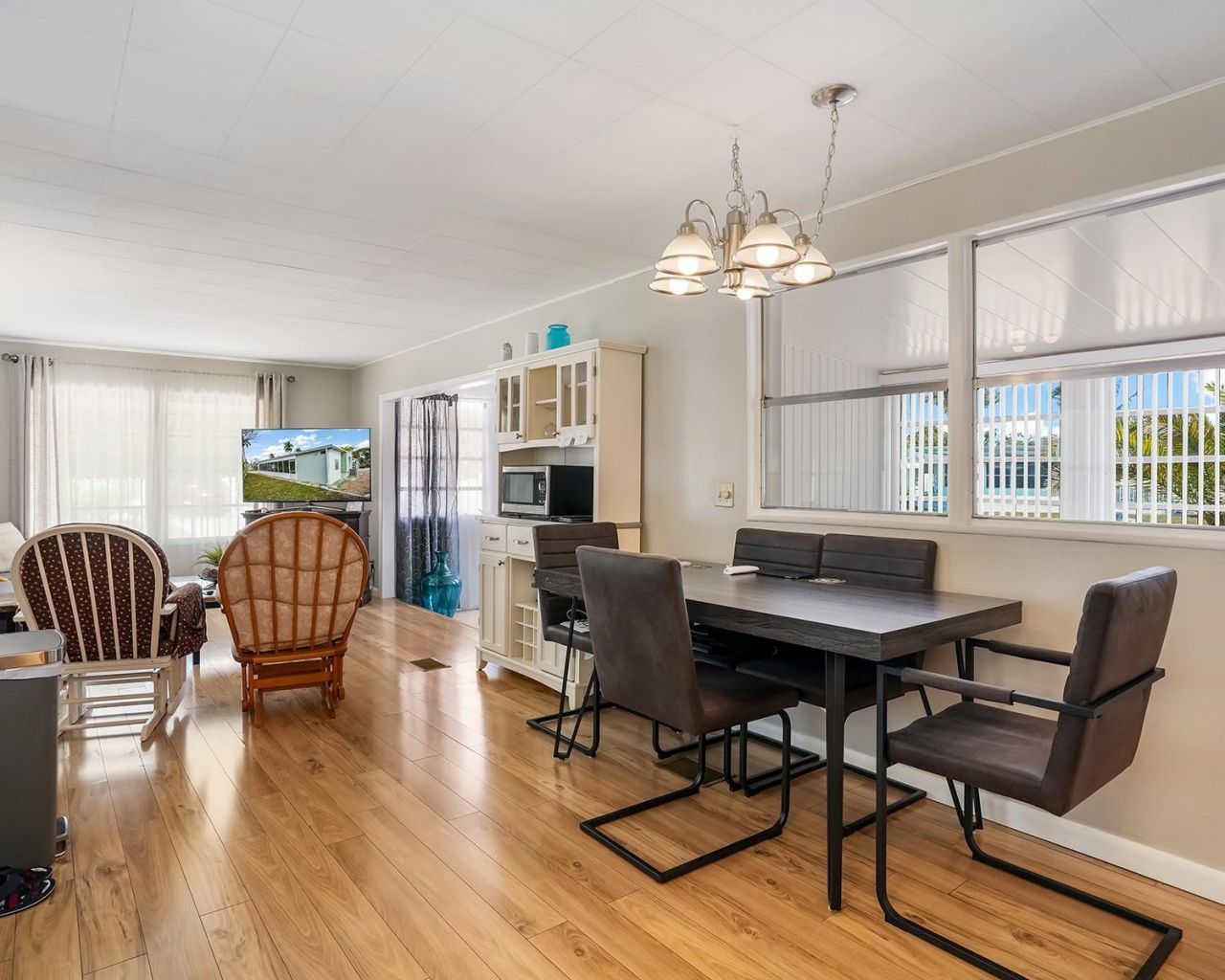 8500 SW 21st Street, Davie, FL 33324 Photo