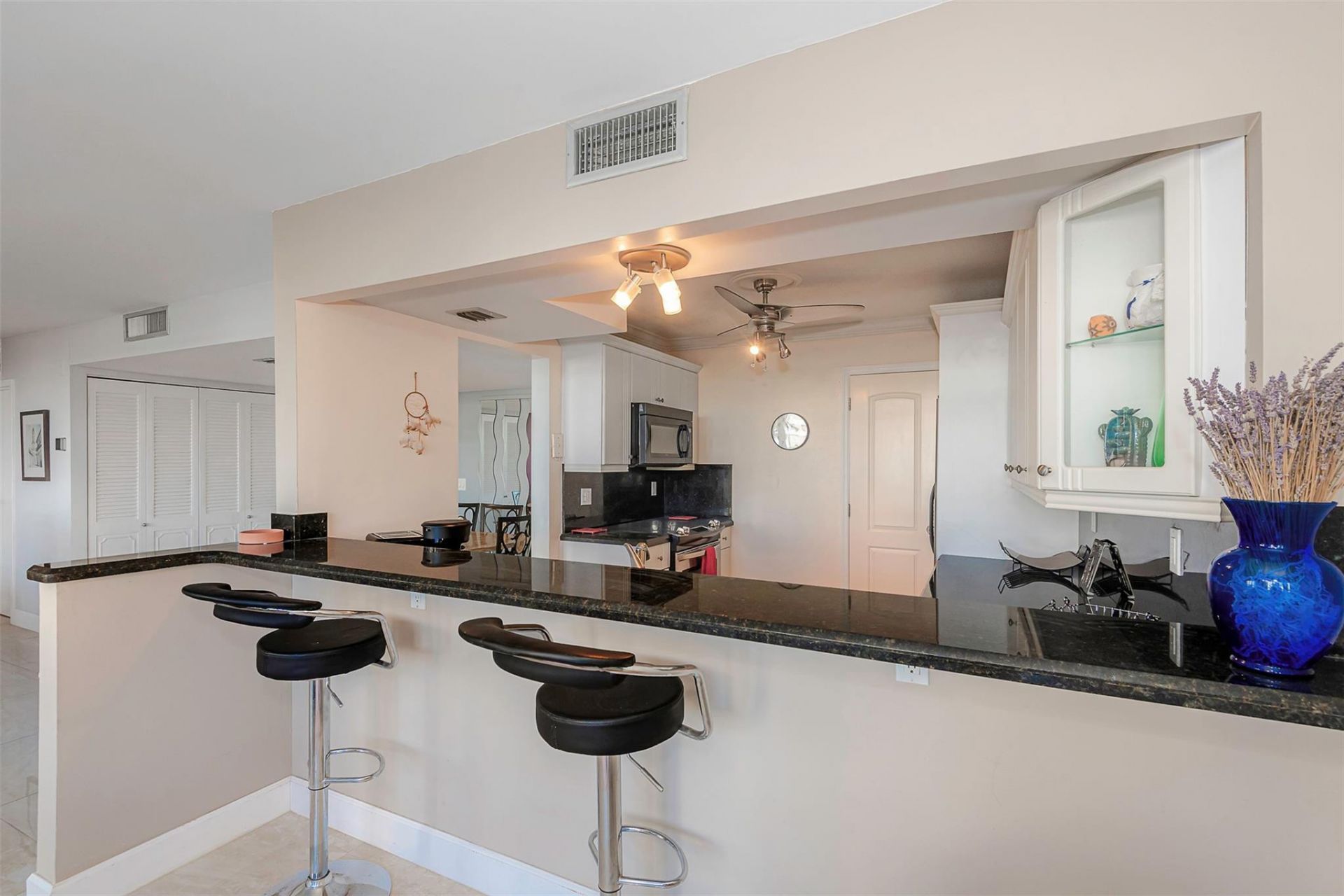 2017 S Ocean Drive, Unit 307, Hallandale Beach, FL 33009 Photo