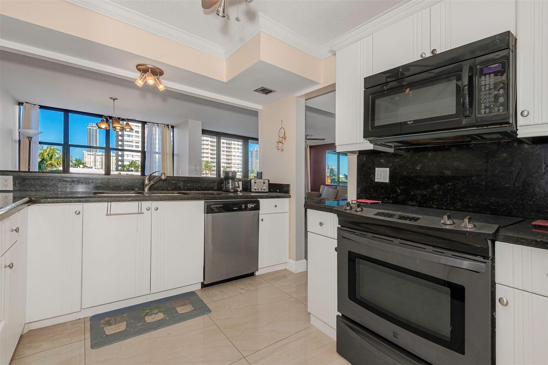 2017 S Ocean Drive, Unit 307, Hallandale Beach, FL 33009 Photo