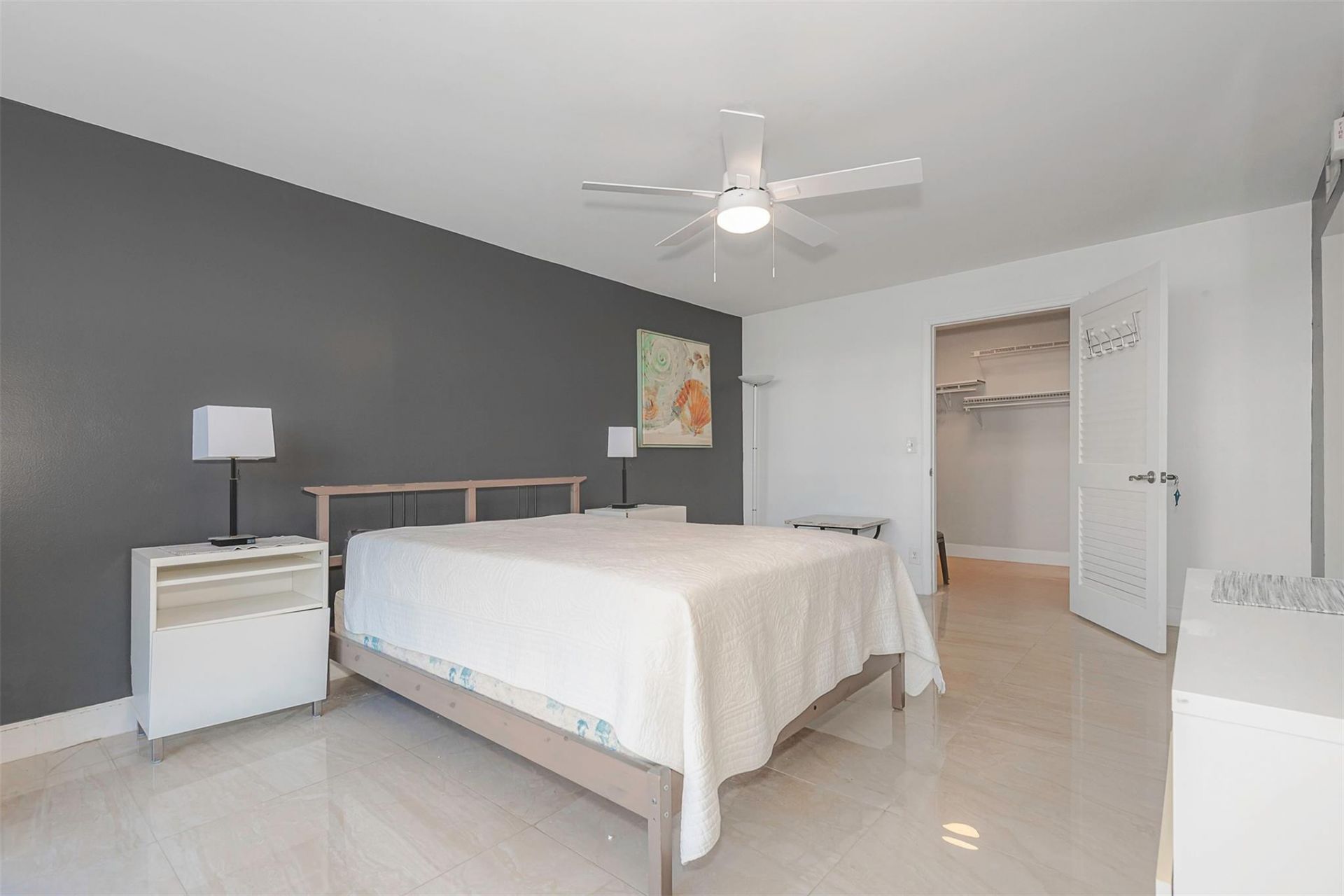2017 S Ocean Drive, Unit 307, Hallandale Beach, FL 33009 Photo
