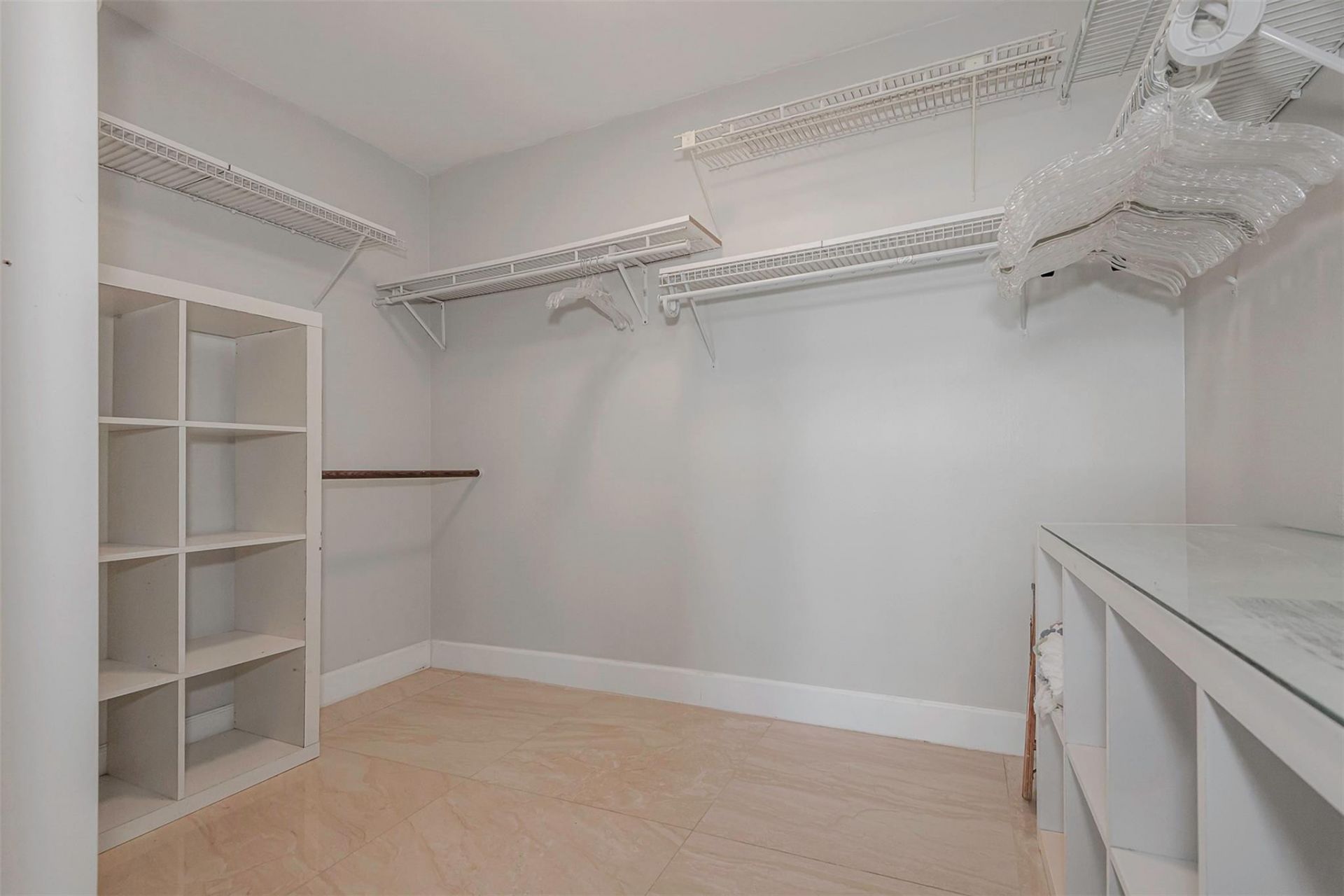 2017 S Ocean Drive, Unit 307, Hallandale Beach, FL 33009 Photo