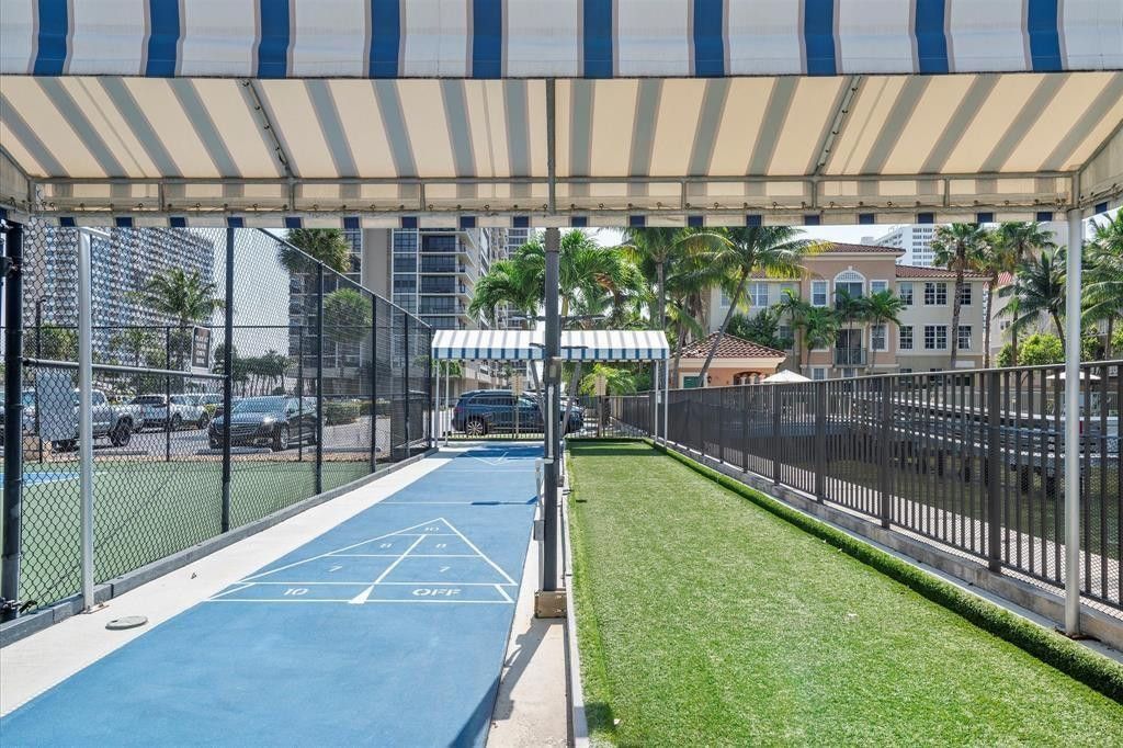 2017 S Ocean Drive, Unit 307, Hallandale Beach, FL 33009 Photo
