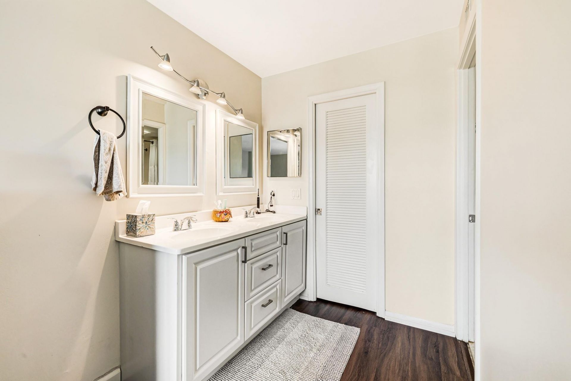 6 Royal Palm Way, Unit 303, Boca Raton, FL 33432 Photo