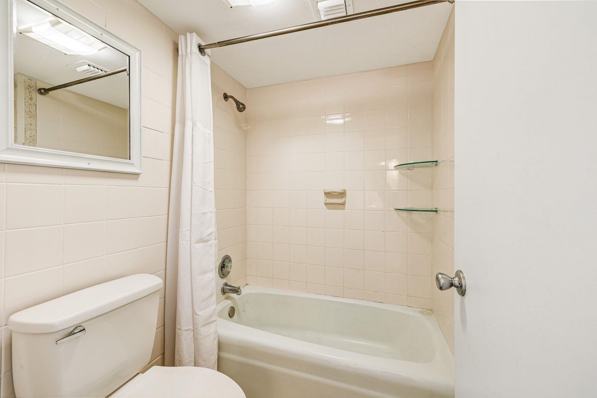 6 Royal Palm Way, Unit 303, Boca Raton, FL 33432 Photo