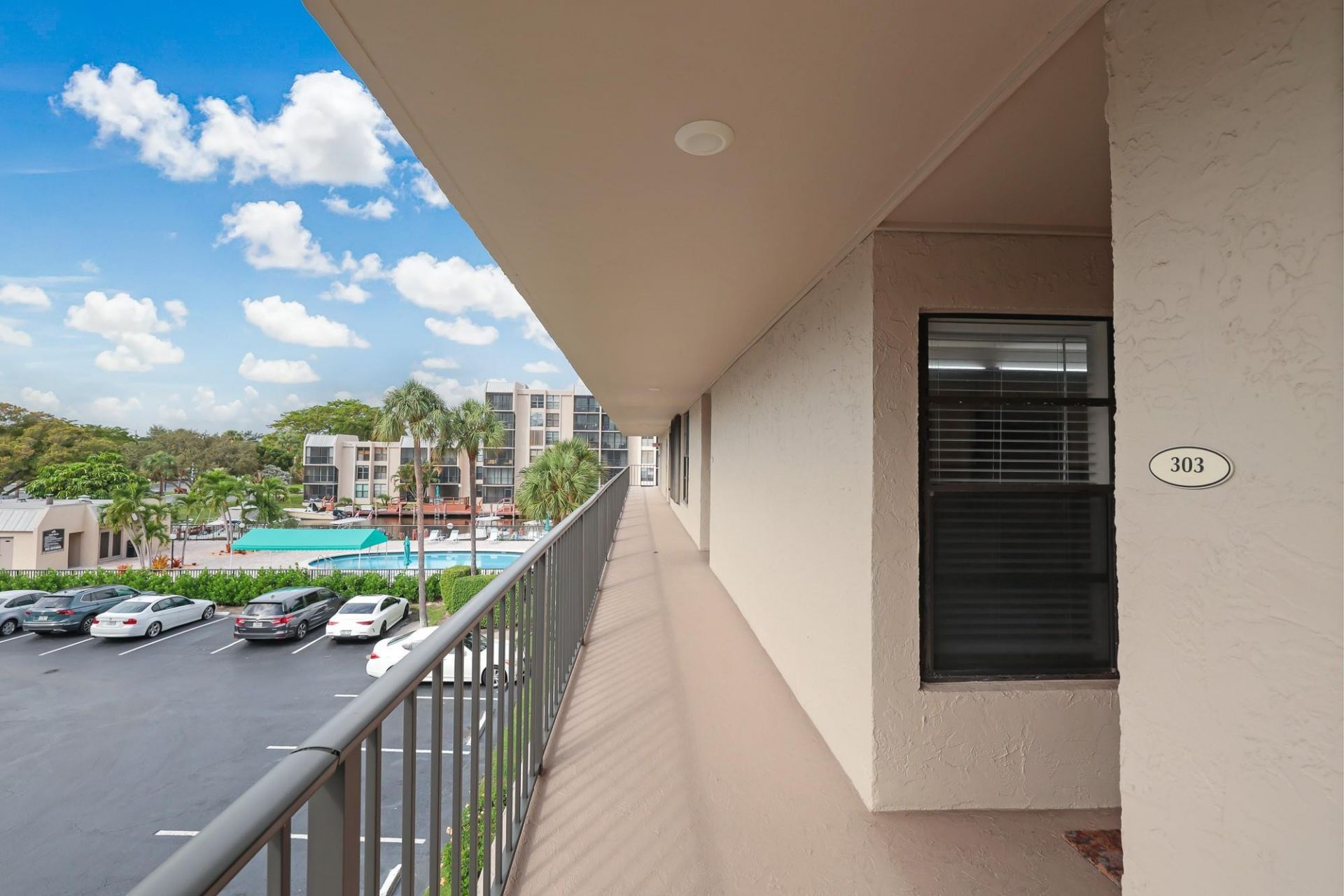 6 Royal Palm Way, Unit 303, Boca Raton, FL 33432 Photo
