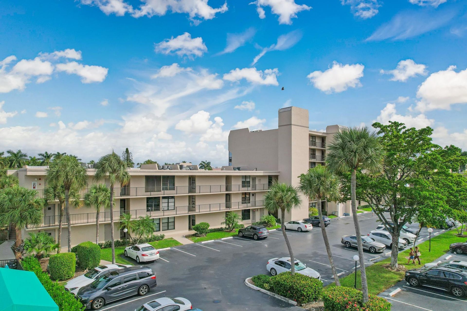 6 Royal Palm Way, Unit 303, Boca Raton, FL 33432 Photo