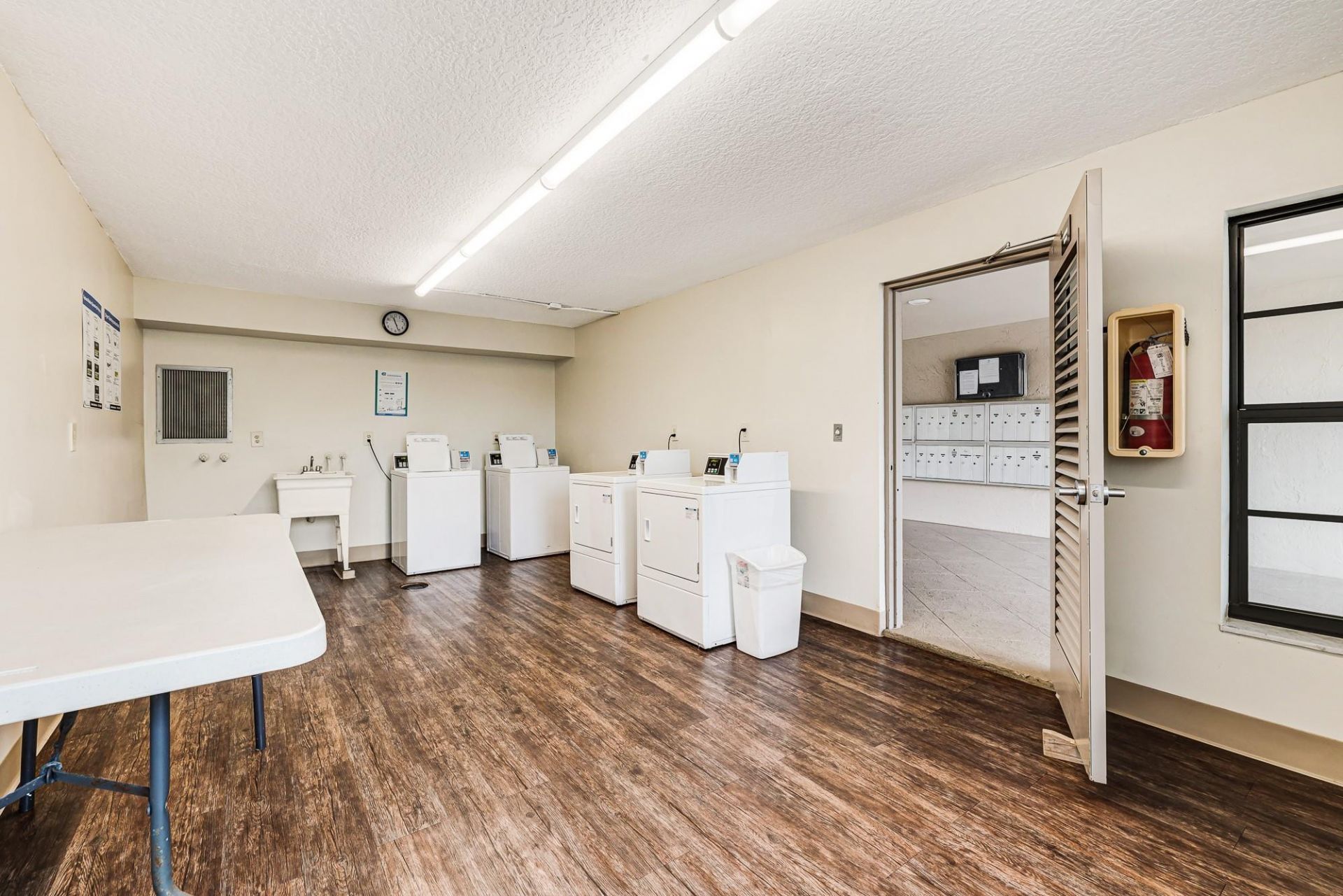 6 Royal Palm Way, Unit 303, Boca Raton, FL 33432 Photo