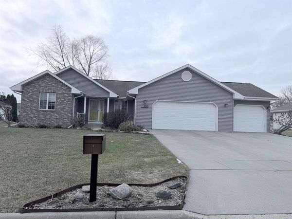 1205 Shawnee Street, Fort Atkinson, WI 53538