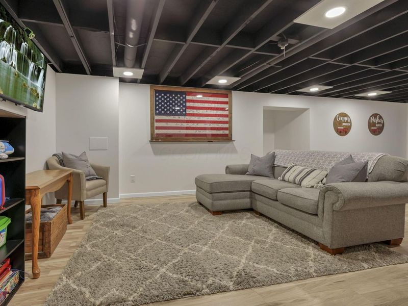 96 Thornhill Drive, Thornville, OH 43076 Photo 13