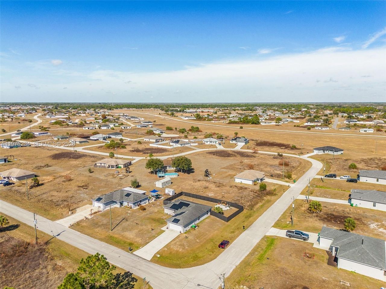 9032 Meadow Circle , La Belle, FL 33935 Photo