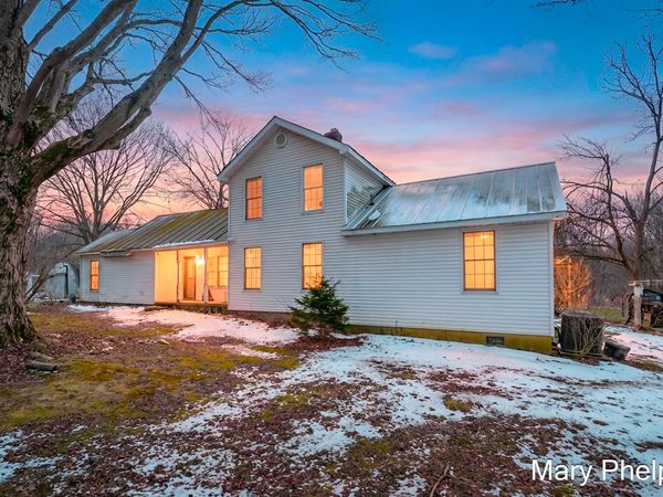 238 41st Street, Allegan, MI 49010