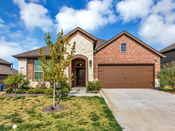3106 Maverick Drive, Forney, TX 75126
