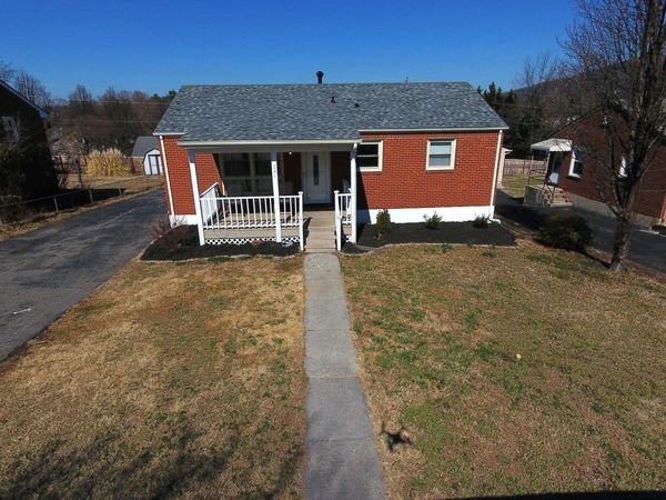 241 Lynn Haven CIR, Vinton, VA 24179