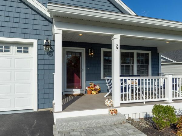 27 MULBERRY Lane, Epping, NH 03042
