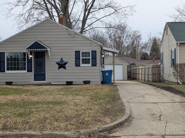 105 N Woodrow Avenue, Battle Creek, MI 49015