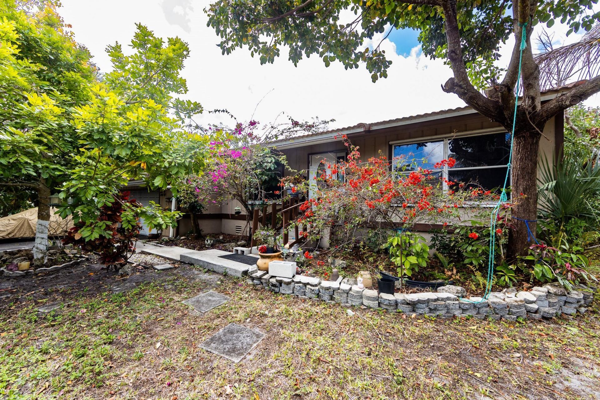 4404 NW 75th Terr, Coral Springs, FL 33065 Photo