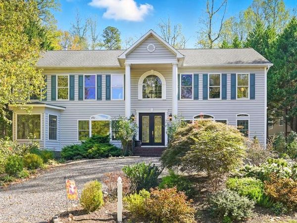 143 EDGEMONT CIRCLE, LOCUST GROVE, VA 22508