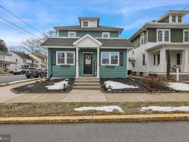 50 E 2ND AVENUE, LITITZ, PA 17543