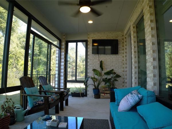 284 Kimble Creek LOOP, Kyle, TX 78640