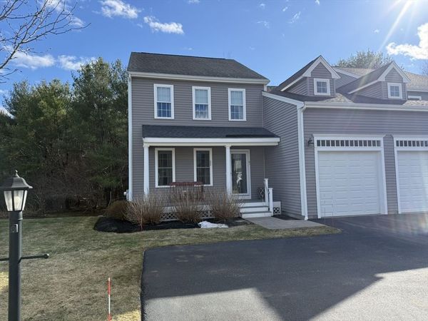 61 Sawmill Ln, Unit 61, Hanson, MA 02341