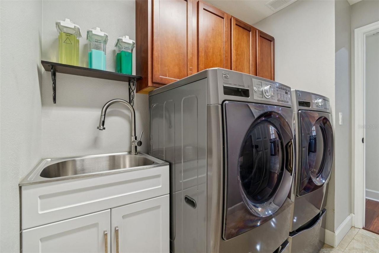 1302 Steeple Hill Court, Brandon, FL 33511 Photo