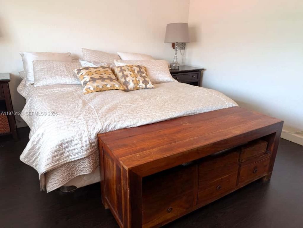 11010 NW 87th St , Doral, FL 33178 Photo