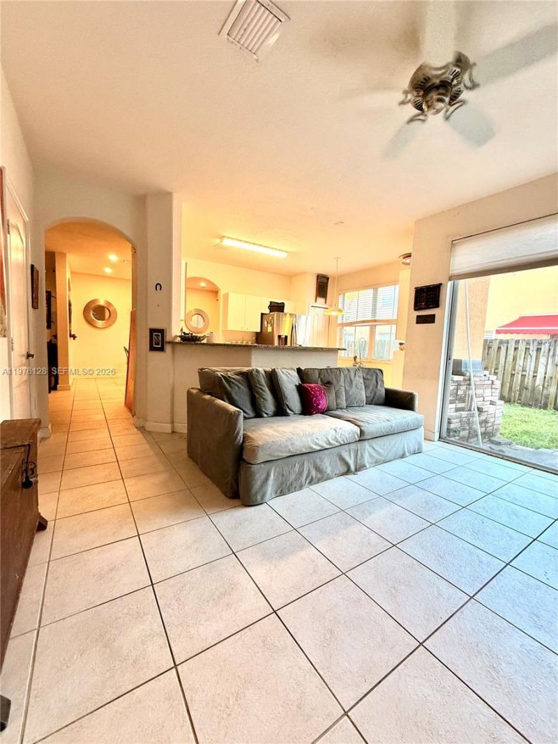 11010 NW 87th St , Doral, FL 33178 Photo