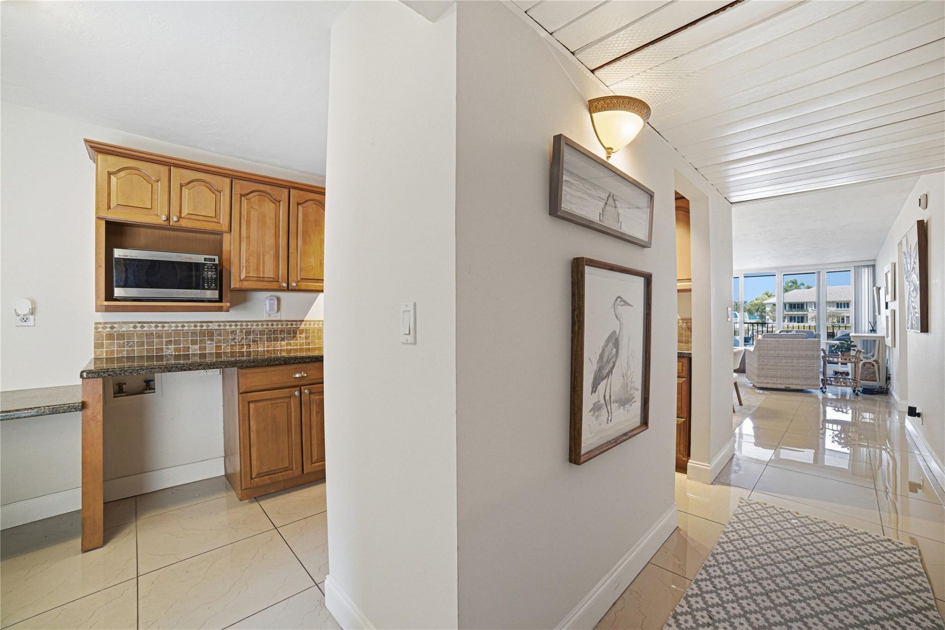6 Royal Palm Way, Unit 211, Boca Raton, FL 33432 Photo