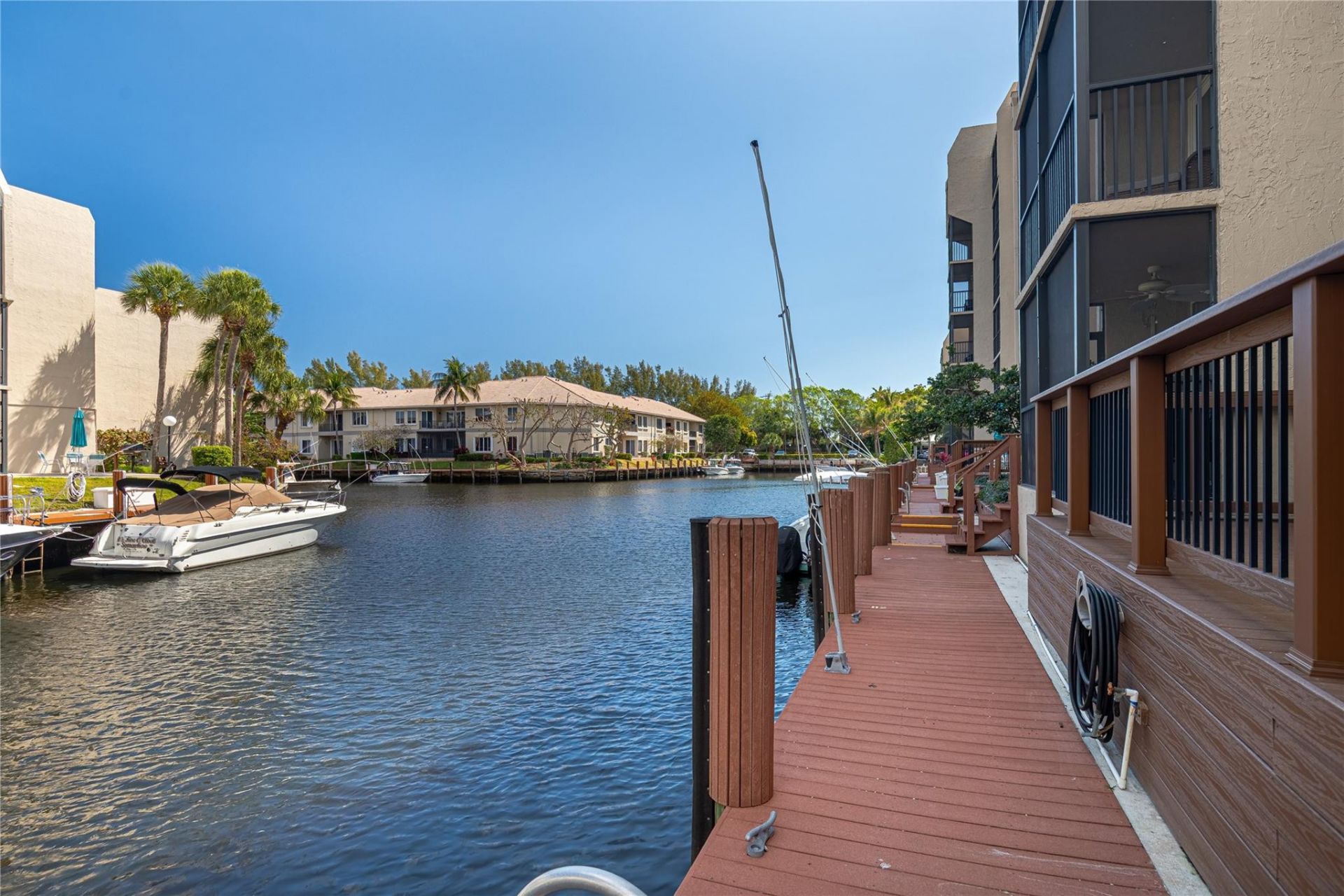 6 Royal Palm Way, Unit 211, Boca Raton, FL 33432 Photo