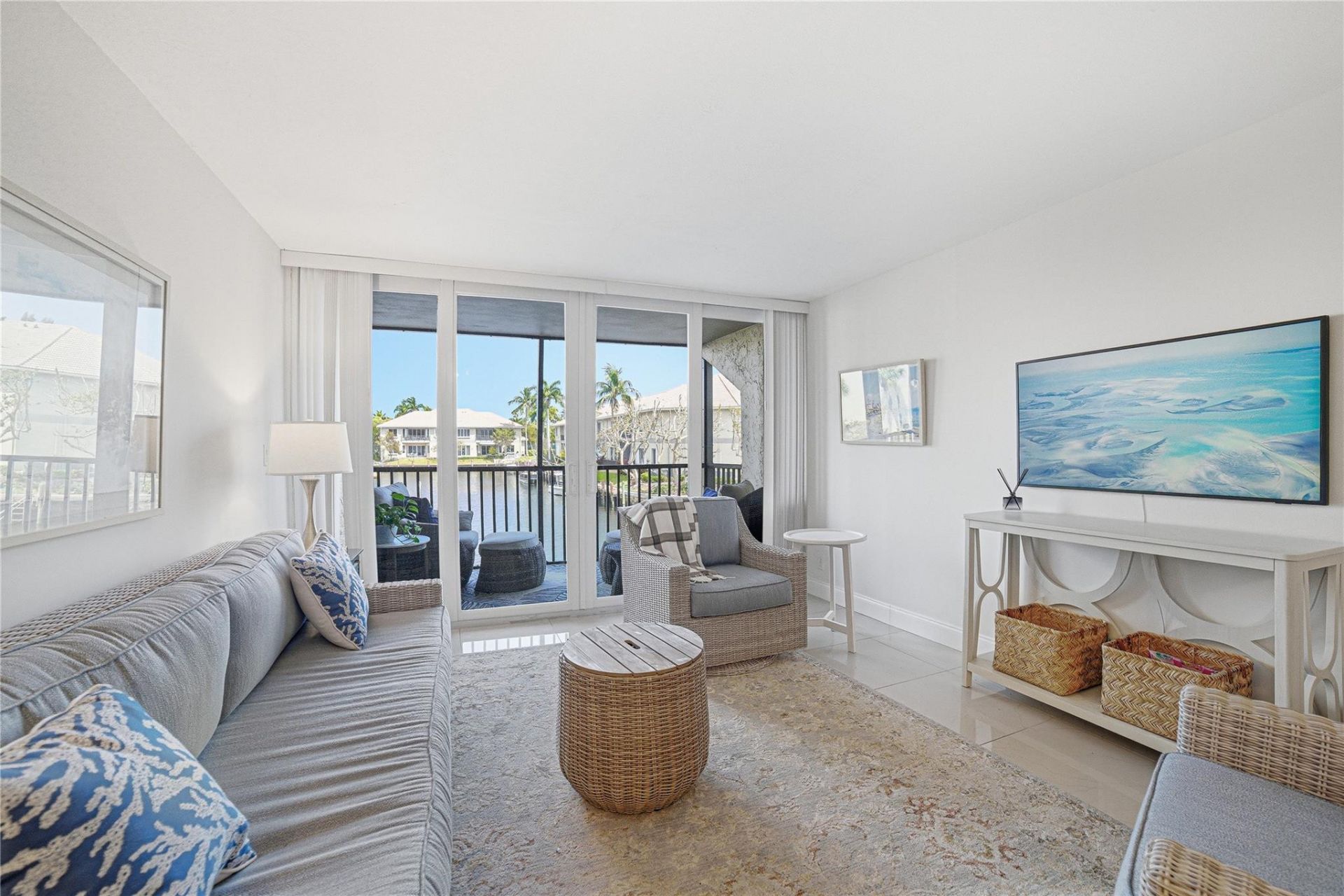 6 Royal Palm Way, Unit 211, Boca Raton, FL 33432 Photo