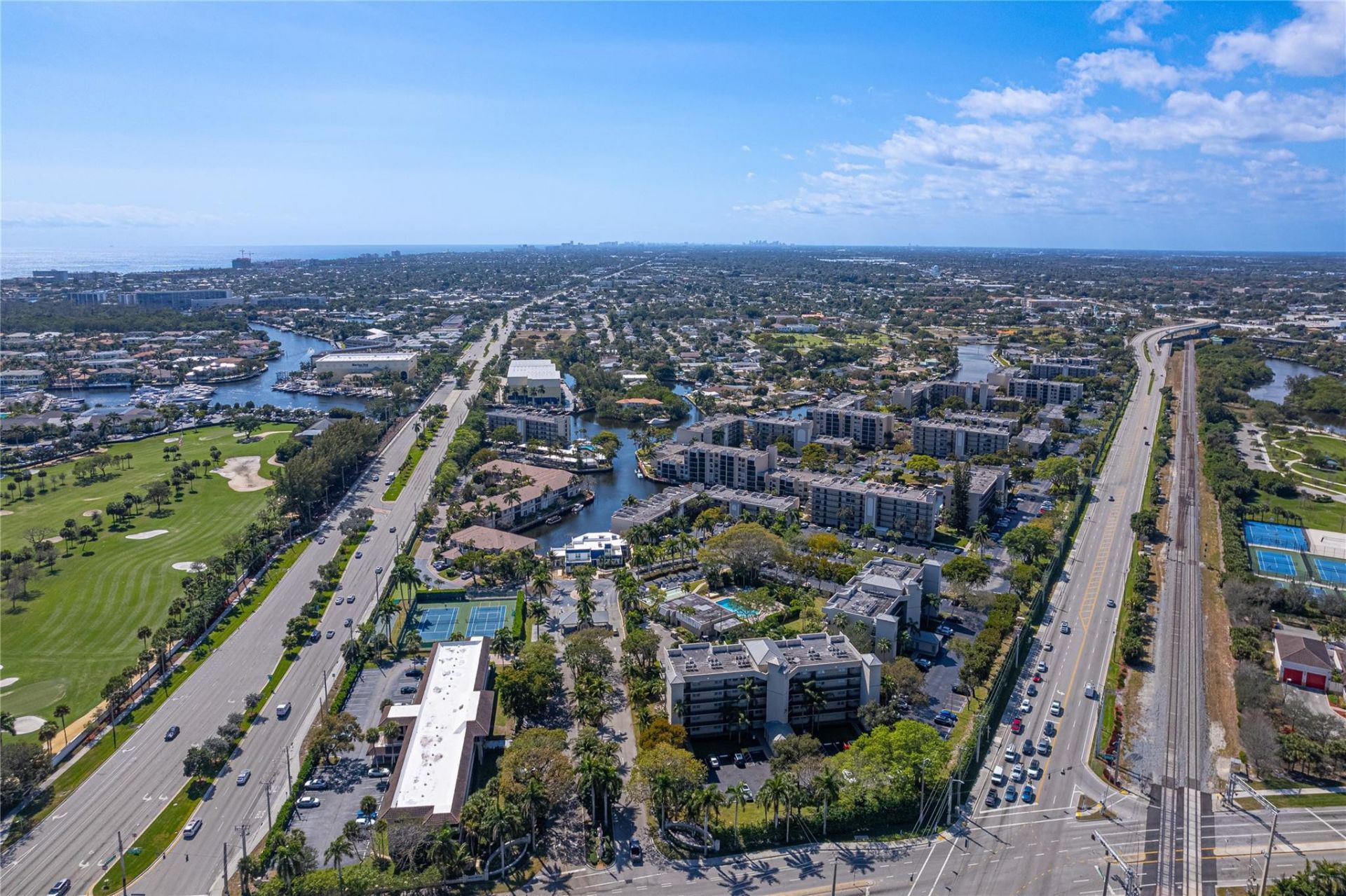 6 Royal Palm Way, Unit 211, Boca Raton, FL 33432 Photo