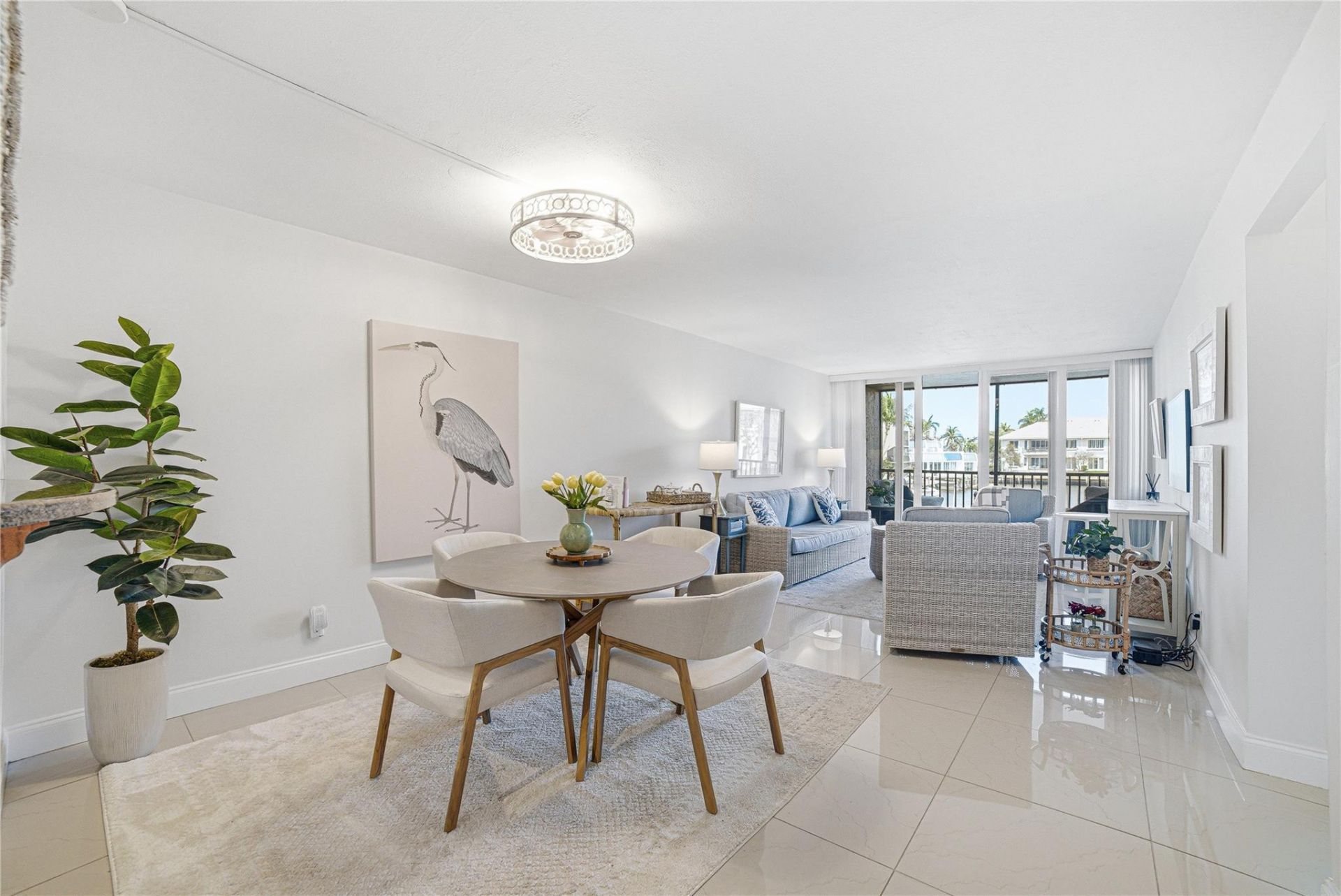 6 Royal Palm Way, Unit 211, Boca Raton, FL 33432 Photo