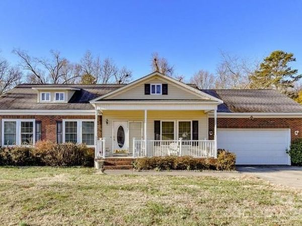 6228 Vernedale Road, Charlotte, NC 28212